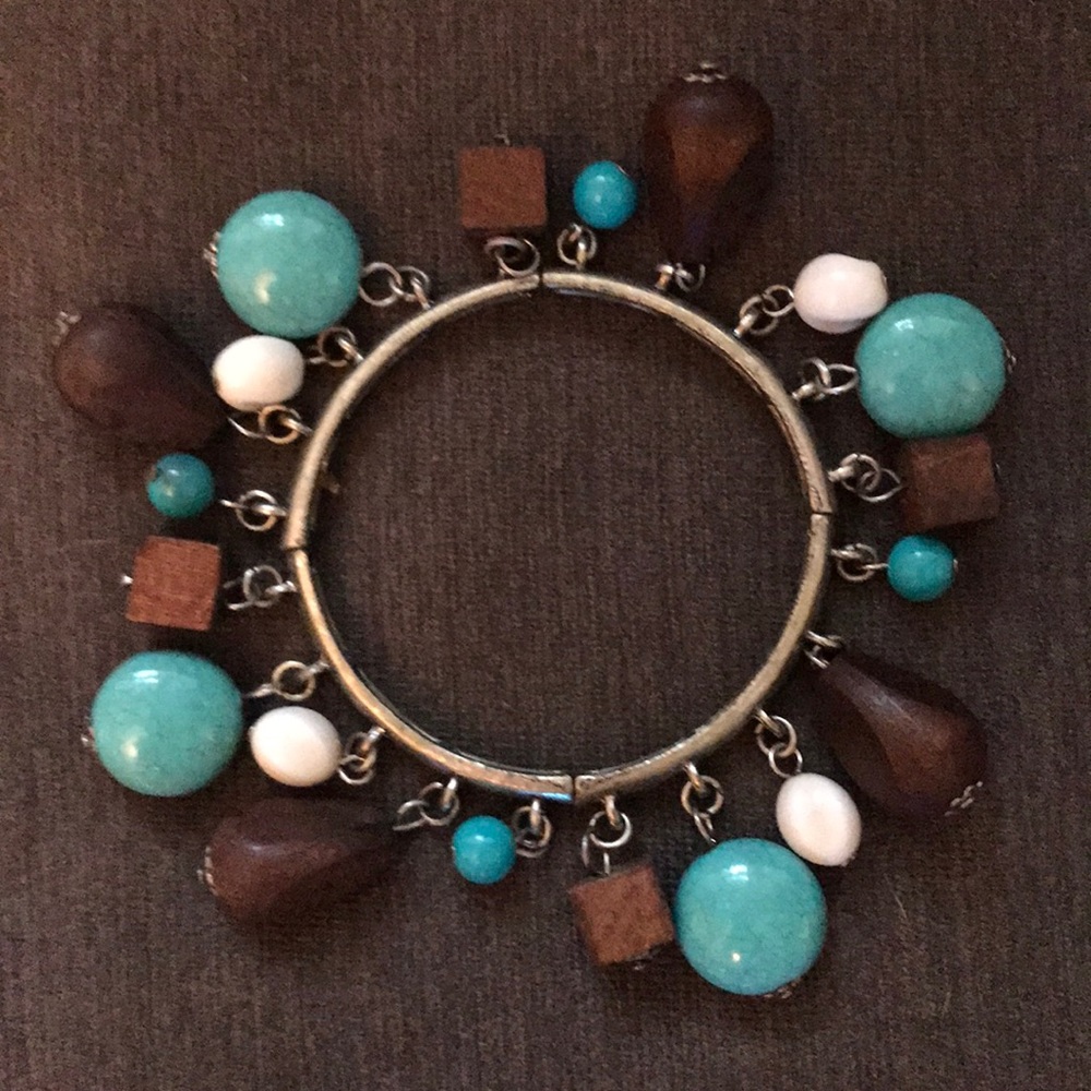 Adorable Turquoise Charm Bracelet 🦋
